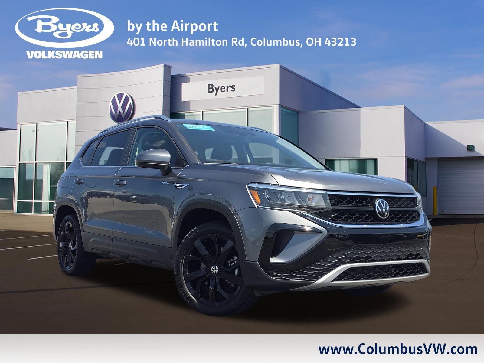 Used 2023 Volkswagen Taos SE w/ Panoramic Sunroof Package