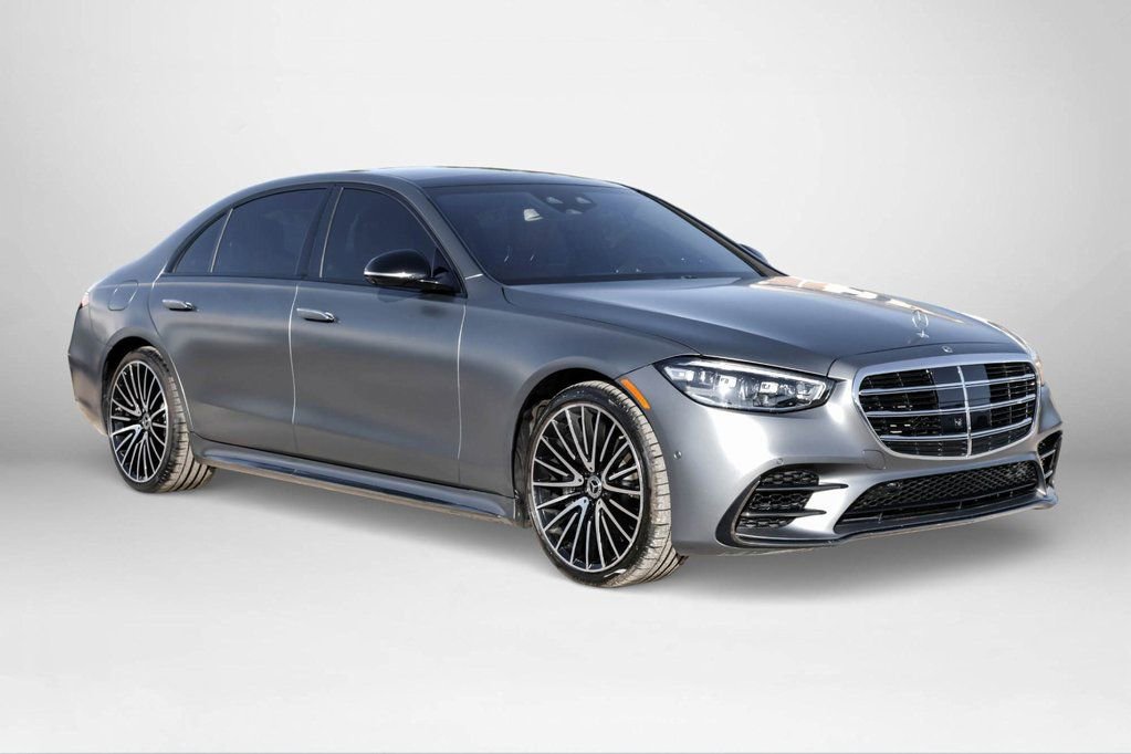 Used 2023 Mercedes-Benz S 580 4MATIC Sedan image 4