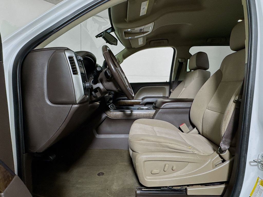 Used 2017 Chevrolet Silverado 1500 LT w/ Texas Edition image 18