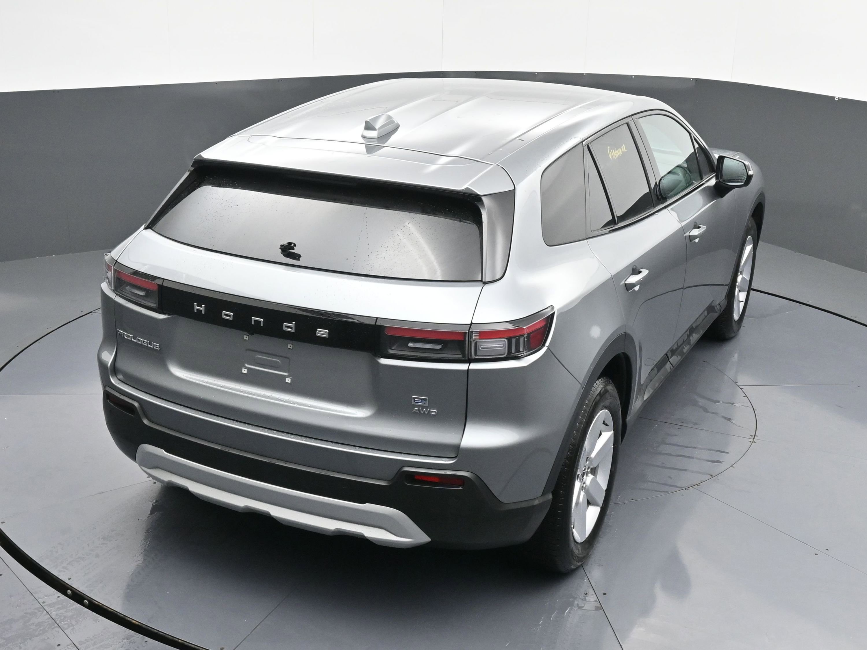 Used 2025 Honda Prologue EX image 39