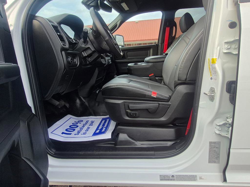 Used 2024 RAM 5500 Tradesman w/ Safety Group image 21