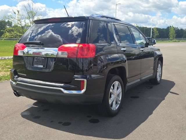 Used 2017 GMC Terrain SLT w/ Open Road Package FWD image 9