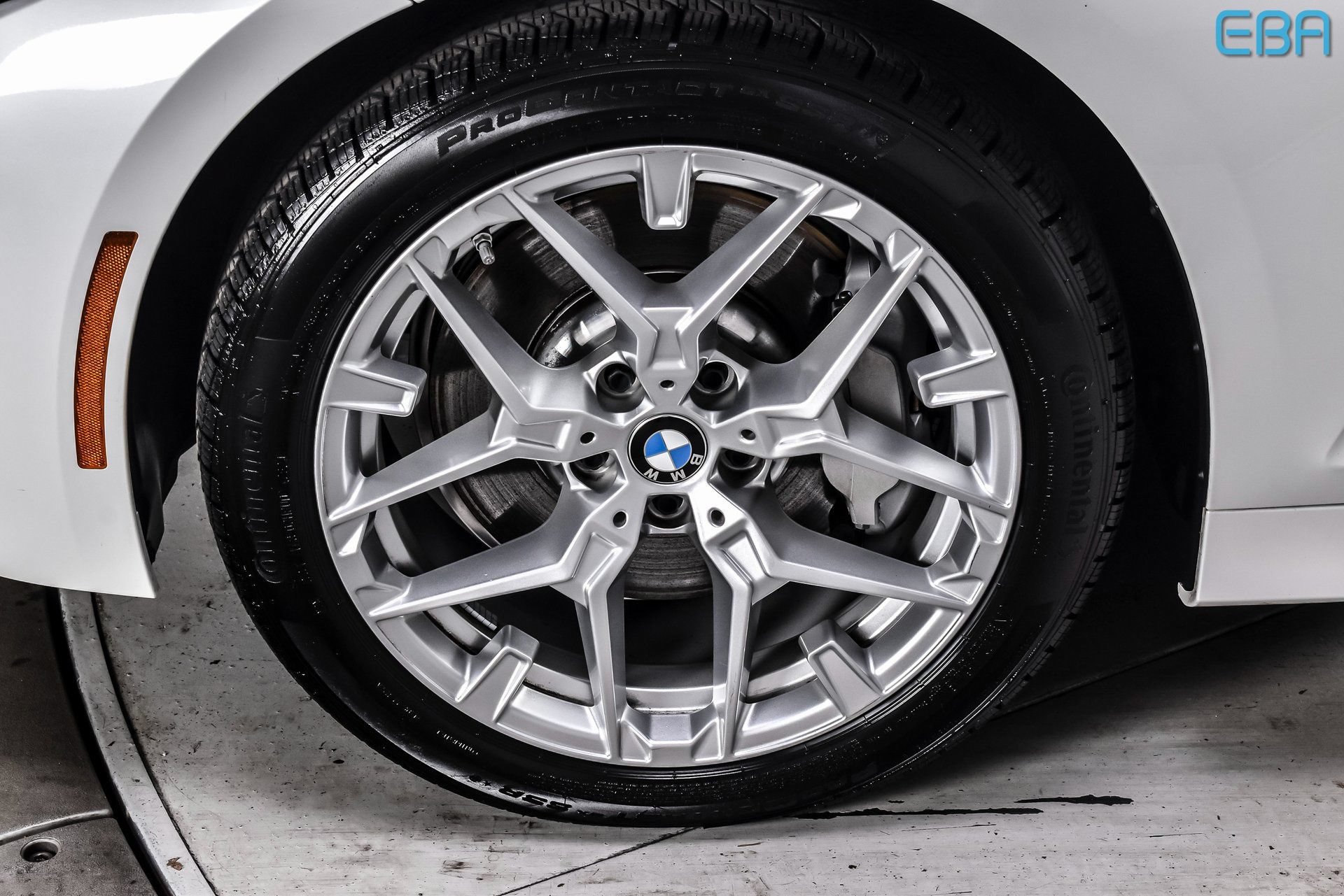 Used 2025 BMW 330i xDrive Sedan w/ Convenience Package AWD/4WD image 10