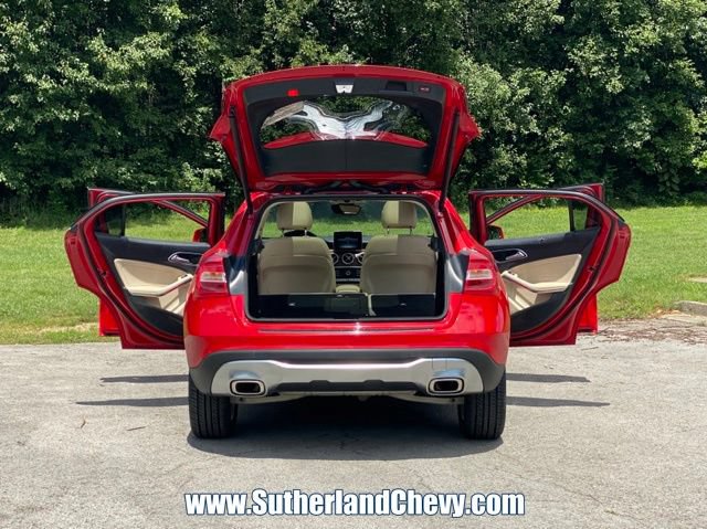 Used 2020 Mercedes-Benz GLA 250 4MATIC image 42