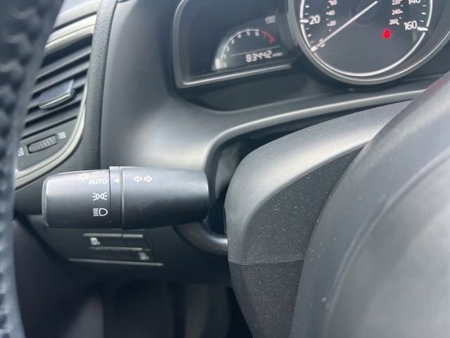 Used 2018 MAZDA MAZDA3 Touring image 27