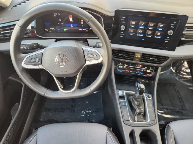 Used 2026 Volkswagen Jetta SE FWD image 29