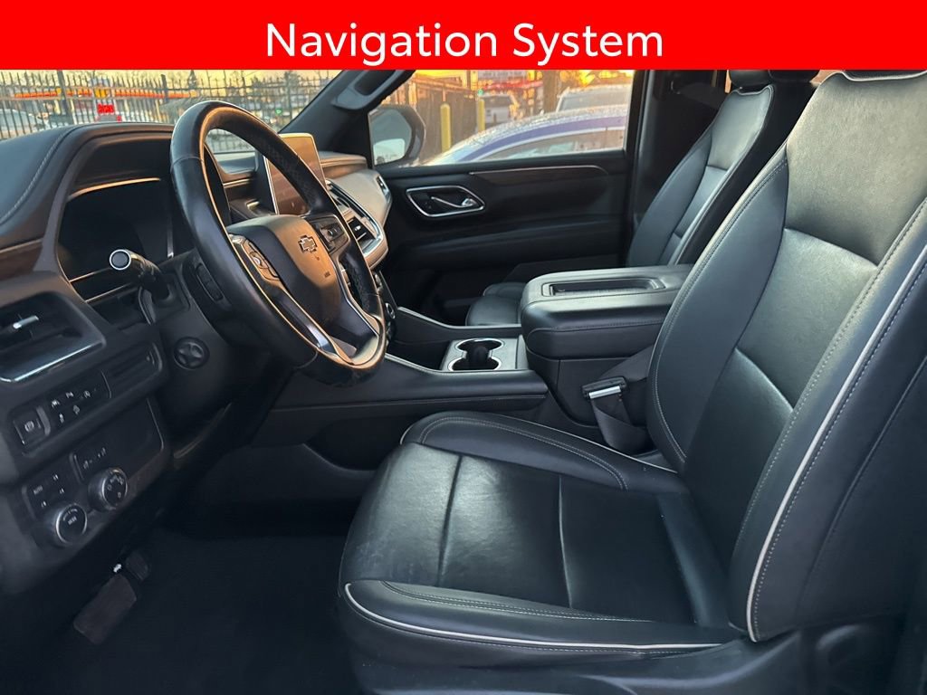 Used 2023 Chevrolet Suburban Premier image 5