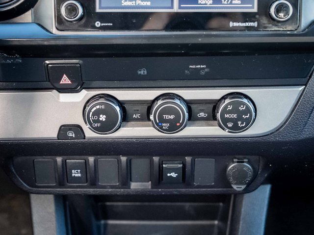 Used 2023 Toyota Tacoma SR image 21