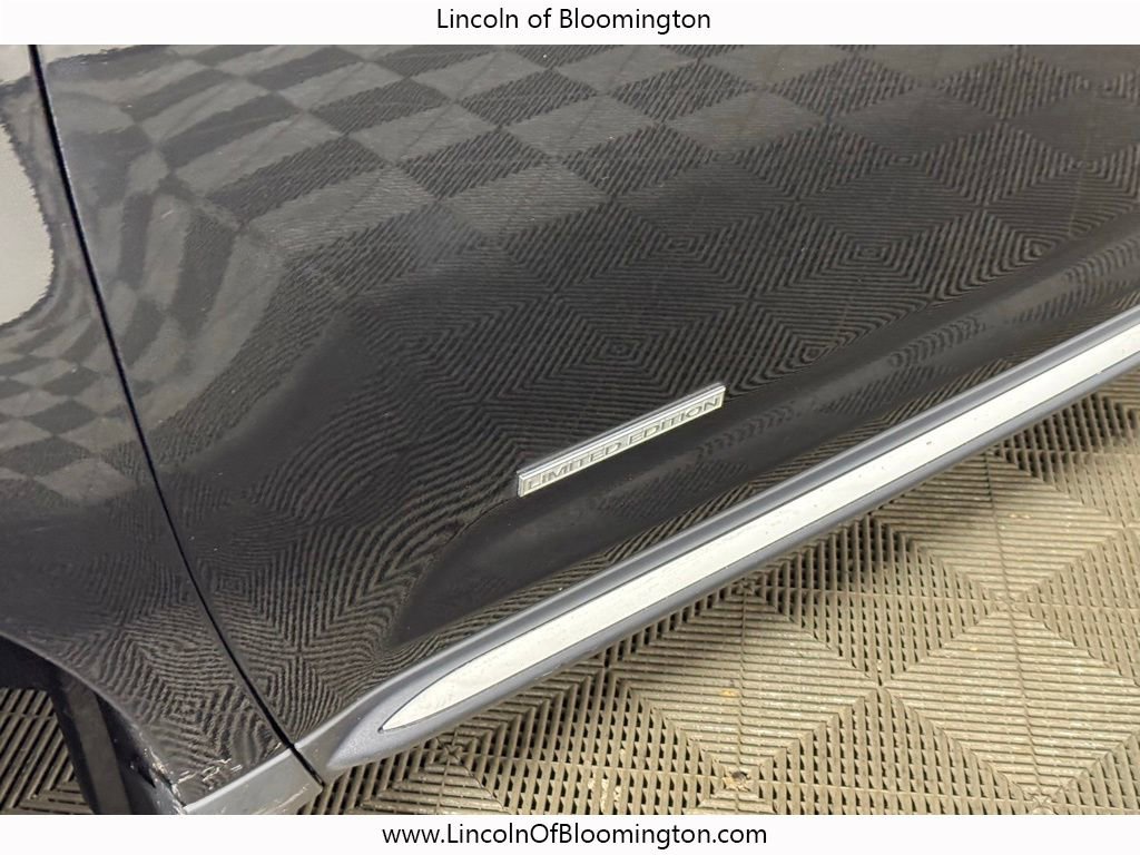 Used 2013 Lincoln MKX AWD image 13