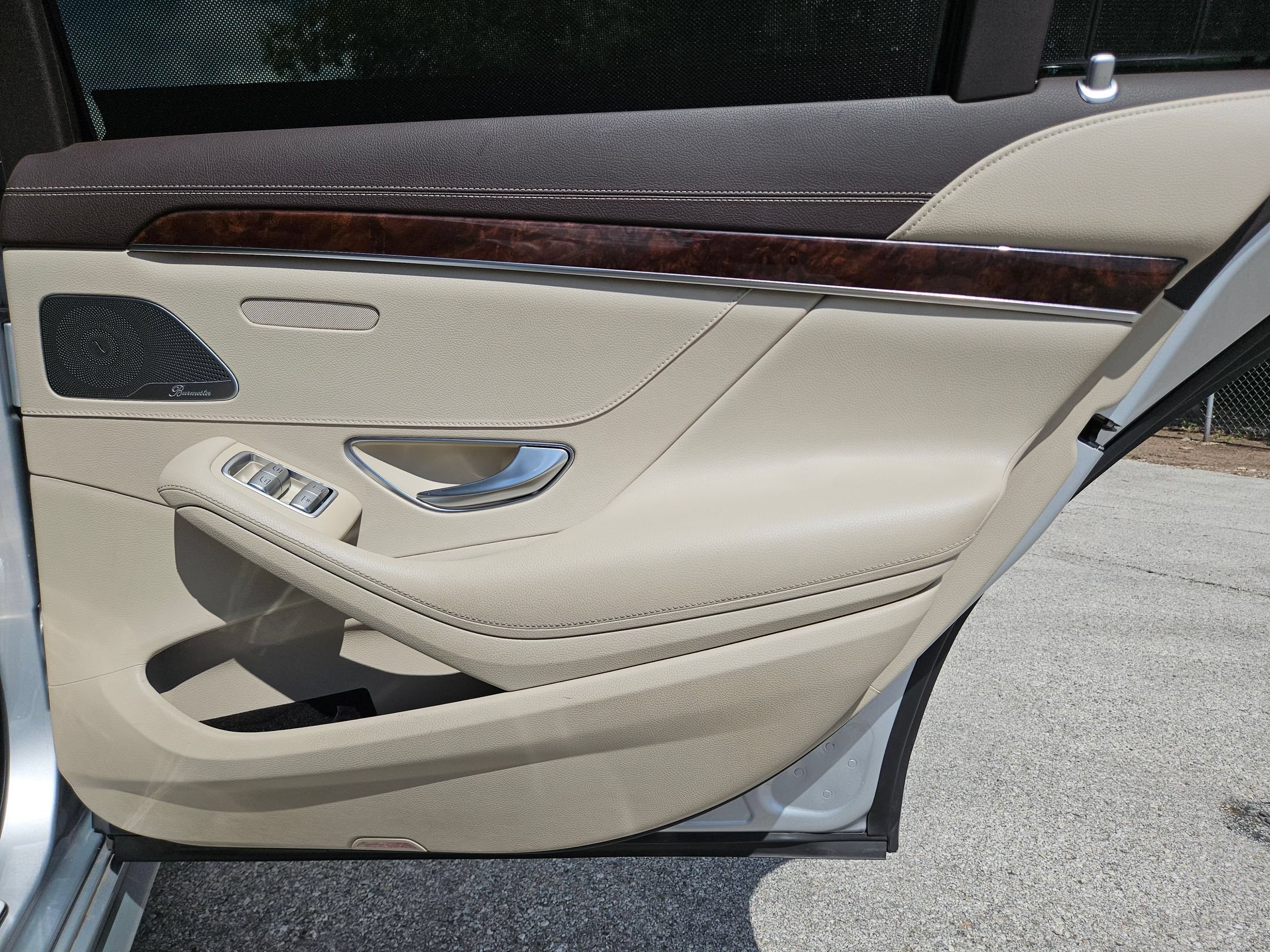 Used 2019 Mercedes-Benz S 450 Sedan image 26