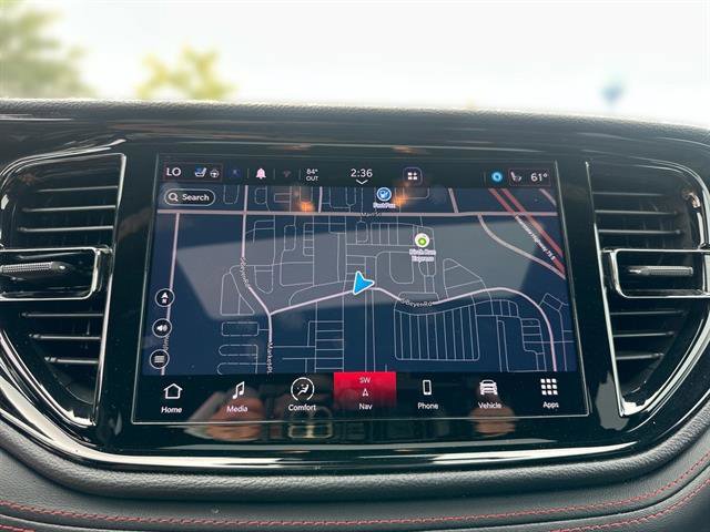 Used 2023 Dodge Durango GT image 32