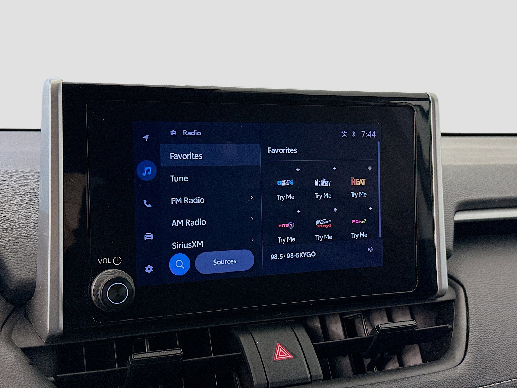 Used 2024 Toyota RAV4 XLE image 21