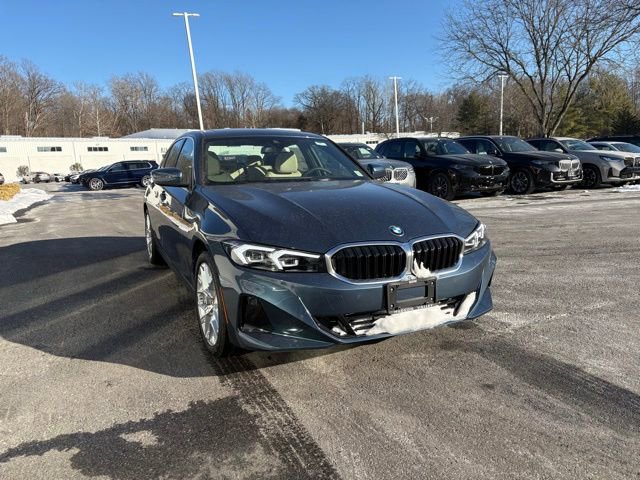 New 2026 BMW 330i xDrive Sedan w/ Convenience Package AWD/4WD image 9
