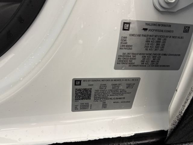 Used 2020 Chevrolet Silverado 1500 LT Trail Boss AWD/4WD image 29