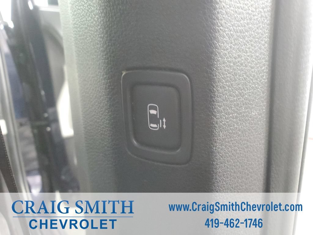Used 2024 Kia Carnival LX FWD image 21