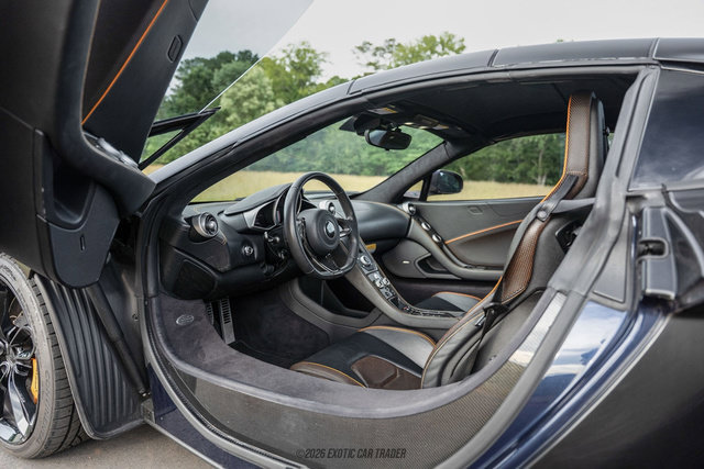Used 2013 McLaren MP4-12C Spider RWD image 48