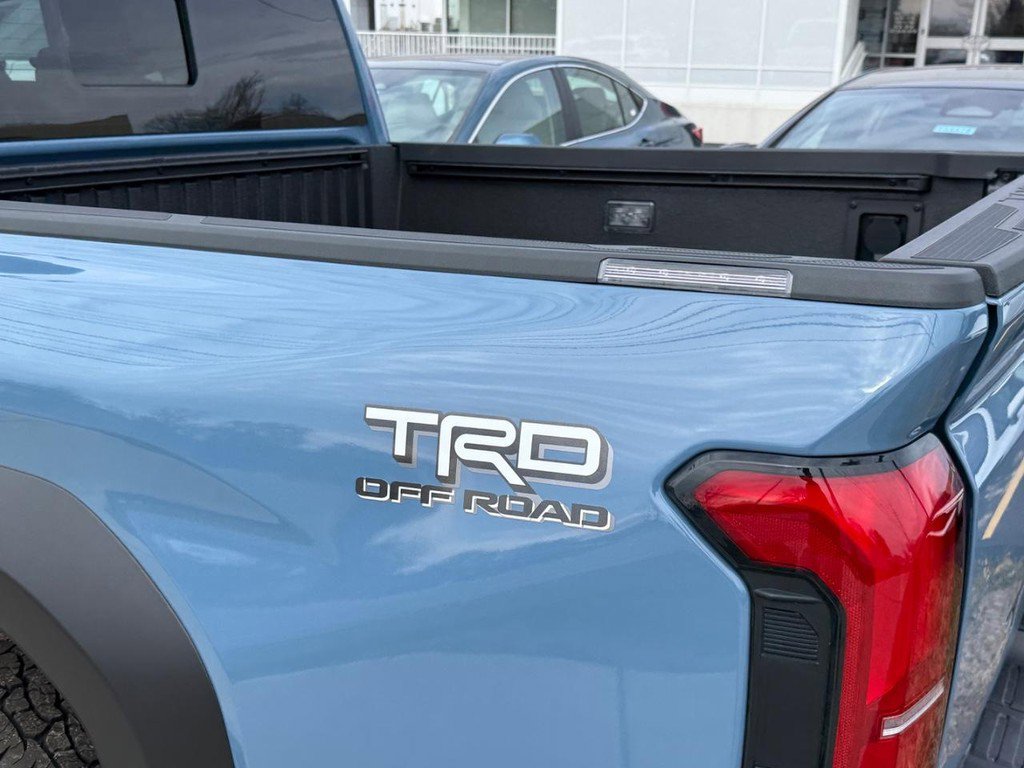 New 2026 Toyota Tacoma TRD Off-Road video 3