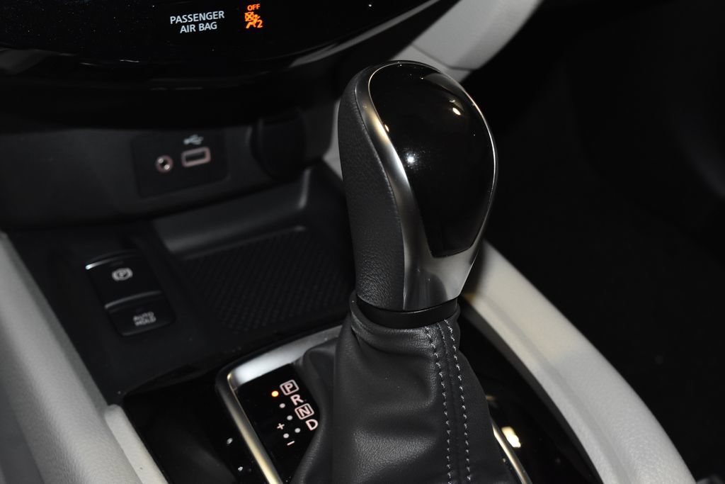 Certified 2022 Nissan Rogue Sport SL AWD/4WD image 13