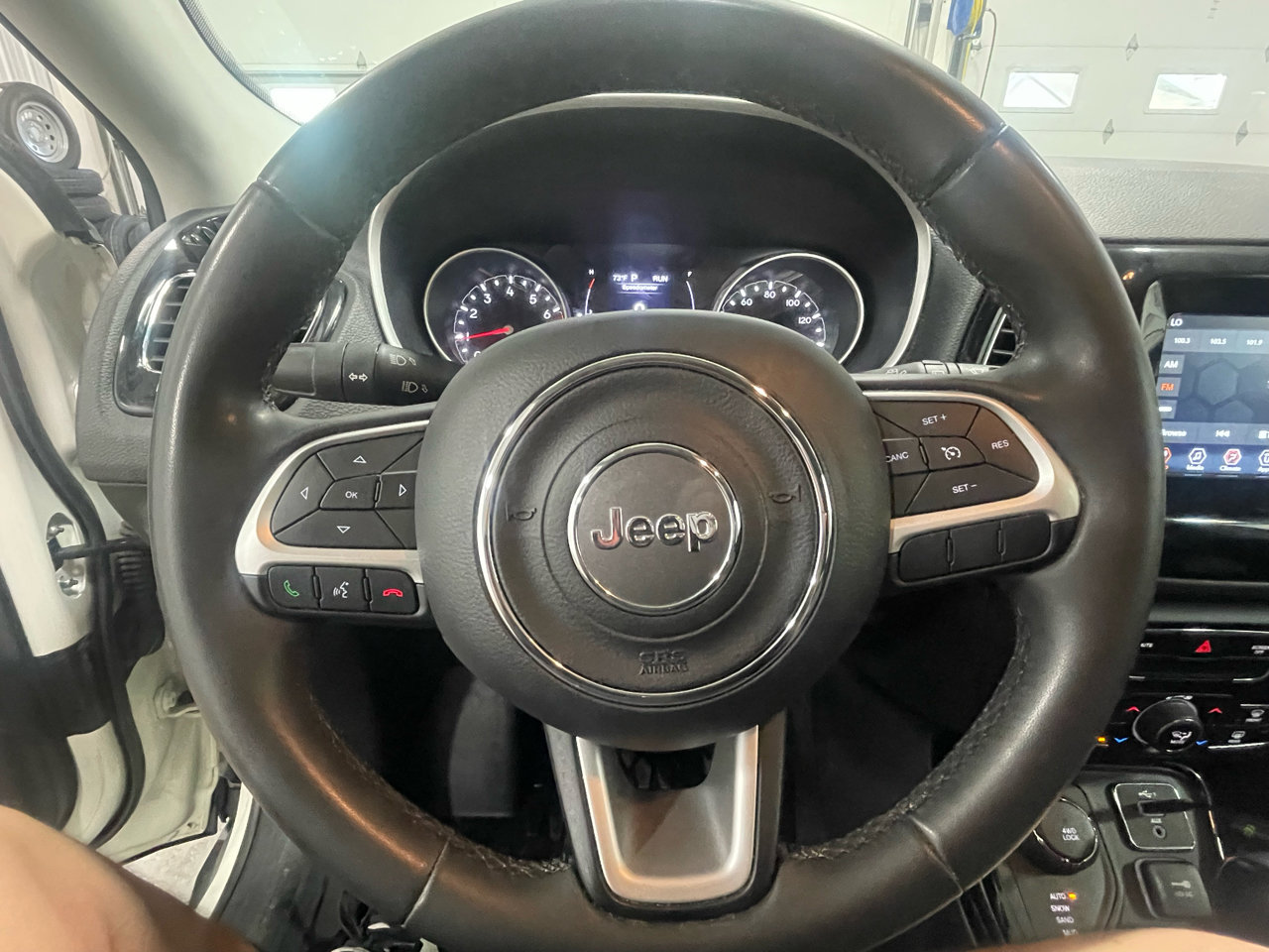Used 2021 Jeep Compass Altitude image 37