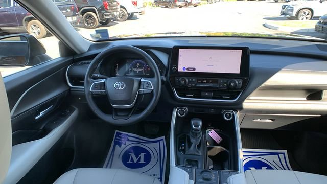 Used 2024 Toyota Grand Highlander XLE image 22