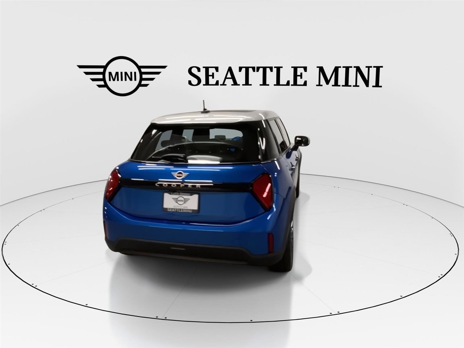 New 2026 MINI Cooper 4-Door Hardtop FWD image 10