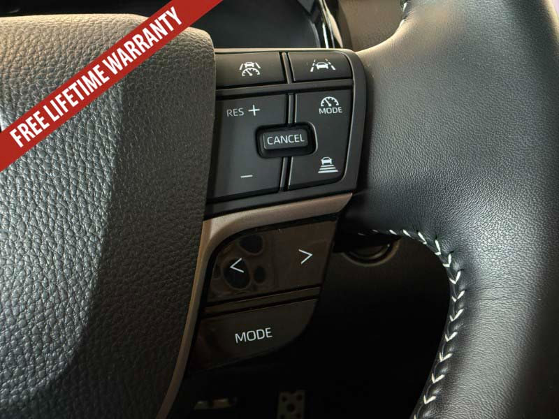 Used 2025 Toyota Camry SE FWD image 34