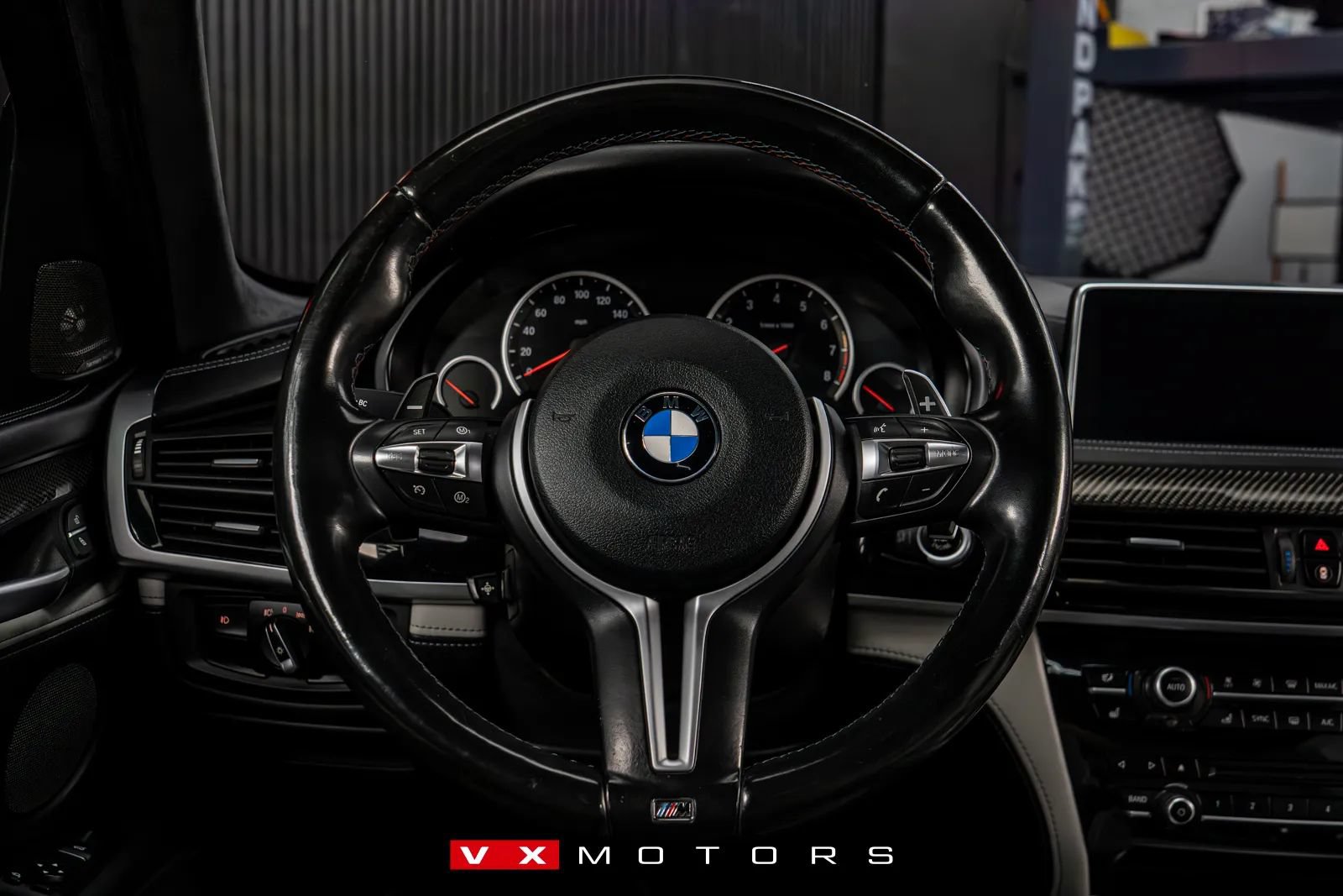 Used 2017 BMW X5 M AWD/4WD image 26