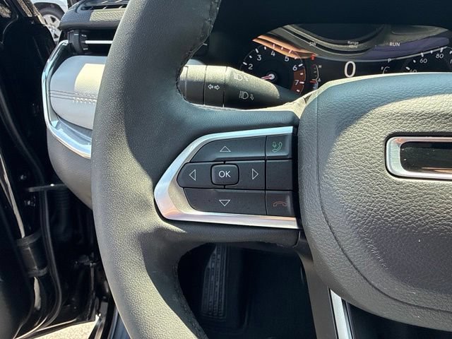 Certified 2023 Jeep Compass Limited AWD/4WD image 12