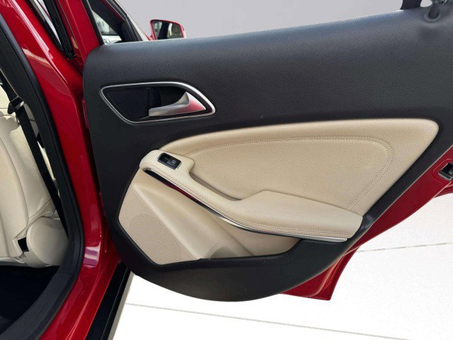 Used 2020 Mercedes-Benz GLA 250 image 46
