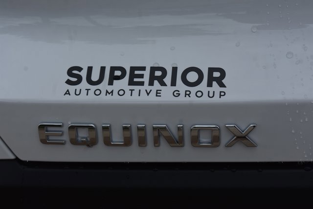 New 2026 Chevrolet Equinox LT w/ Safety and Technology Package FWD image 7