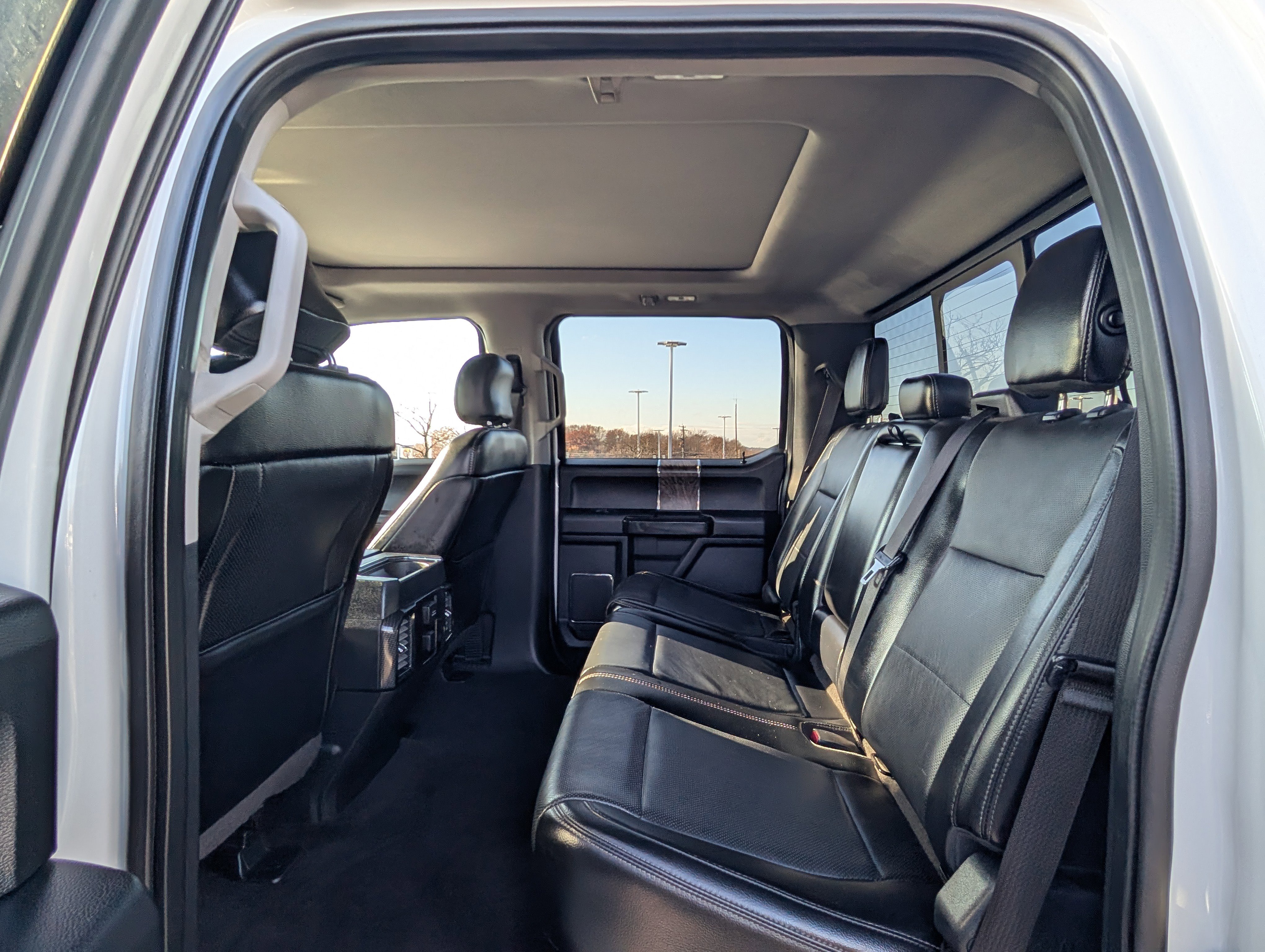 Used 2017 Ford F250 Lariat w/ Lariat Ultimate Package image 13