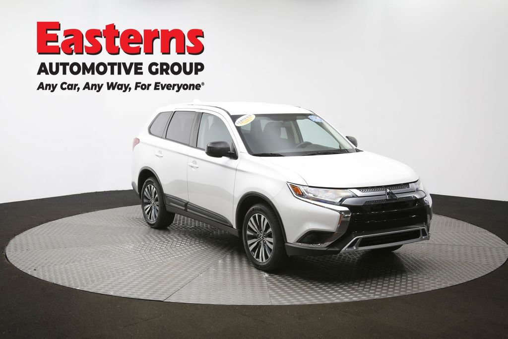 Used 2020 Mitsubishi Outlander ES image 49