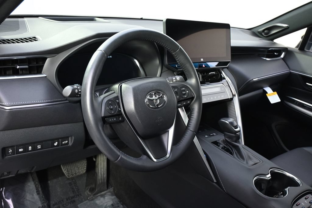Used 2024 Toyota Venza Limited AWD/4WD image 11