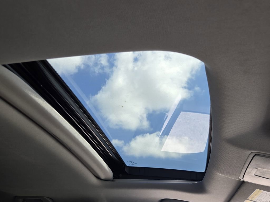 Used 2020 Acura MDX FWD w/ Technology Package image 20