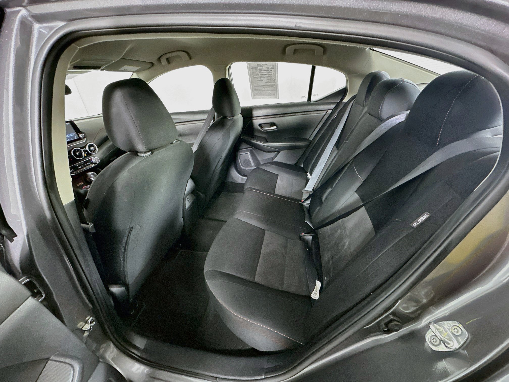 Used 2025 Nissan Sentra SR FWD image 25