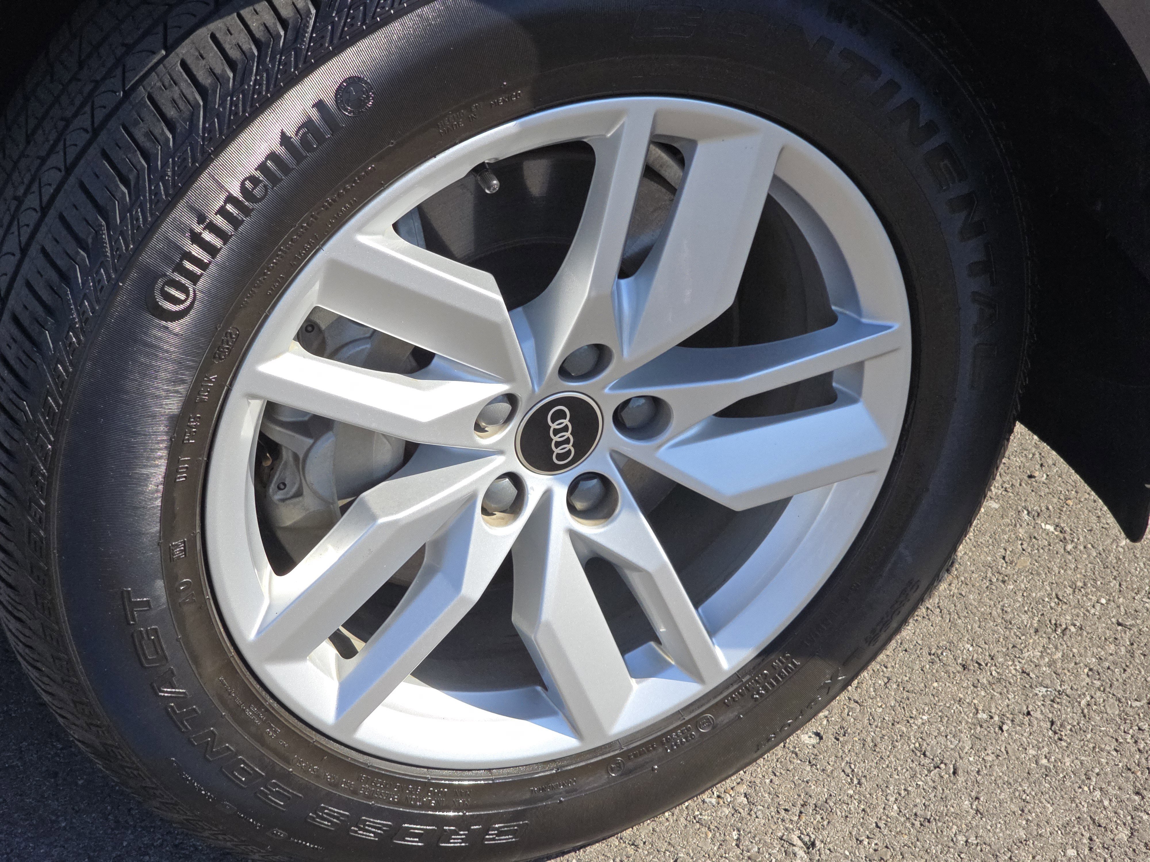 Certified 2023 Audi Q5 2.0T Premium w/ Convenience Package image 15