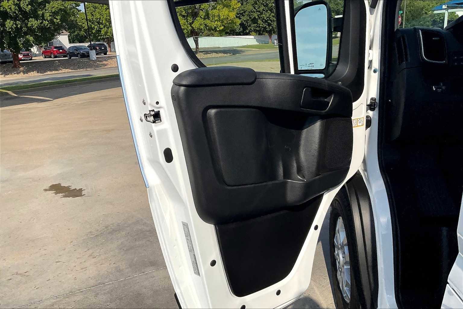 New 2026 RAM ProMaster 2500 w/ Advanced Safety Group image 9