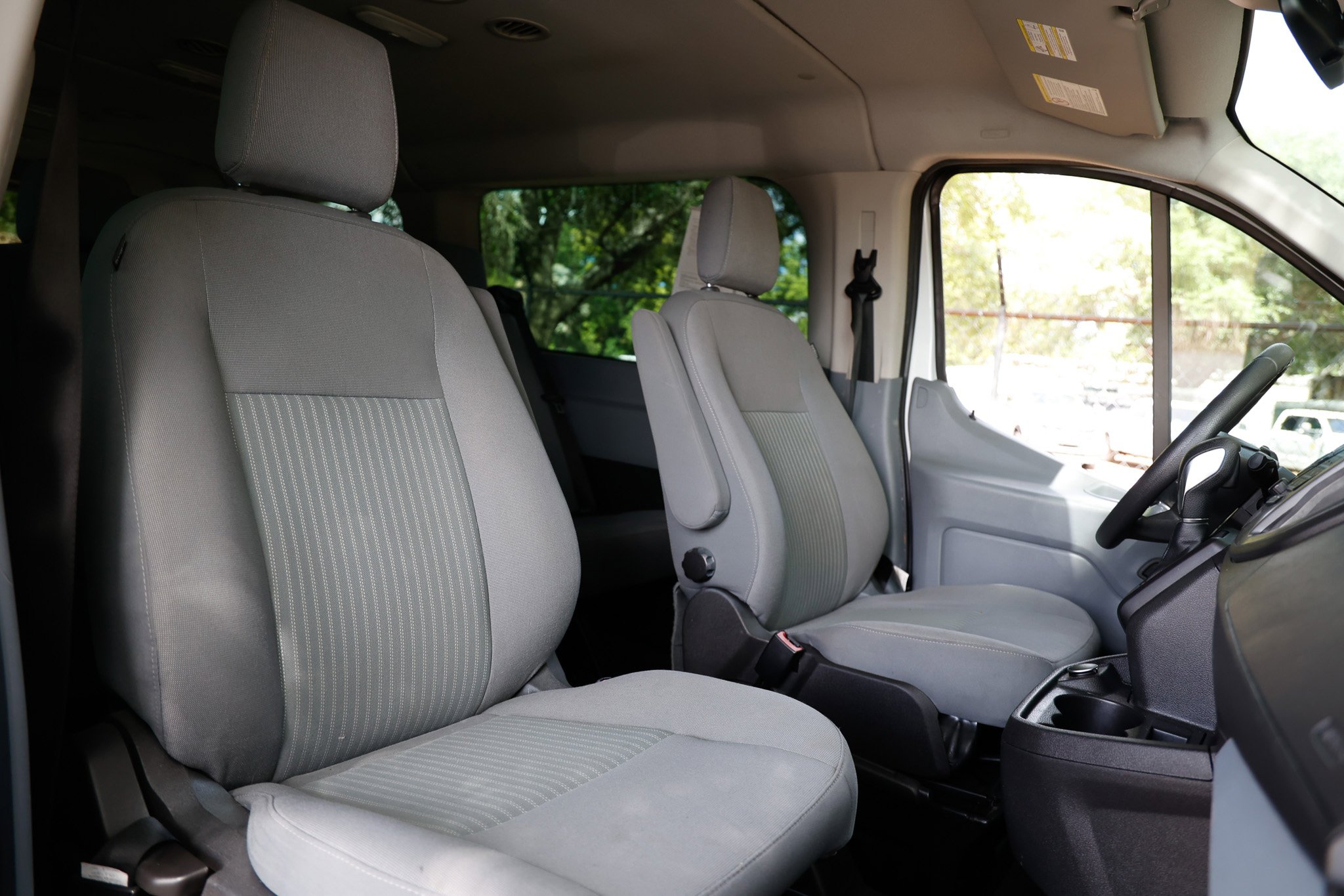 Used 2019 Ford Transit 350 XLT RWD image 17