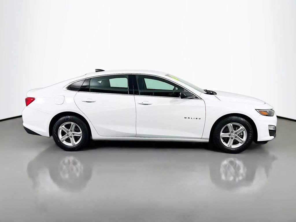 Used 2023 Chevrolet Malibu LS FWD image 4