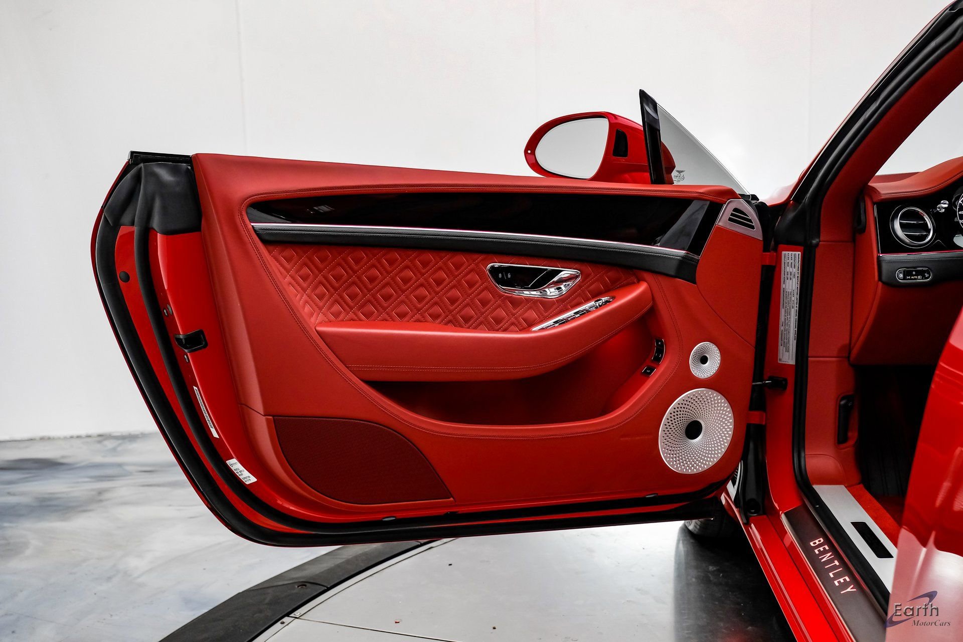 Used 2022 Bentley Continental GT image 91