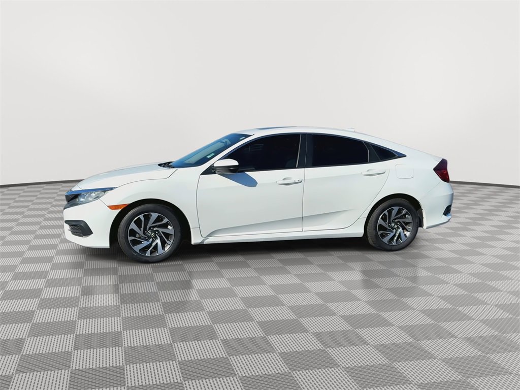 Used 2018 Honda Civic EX image 5