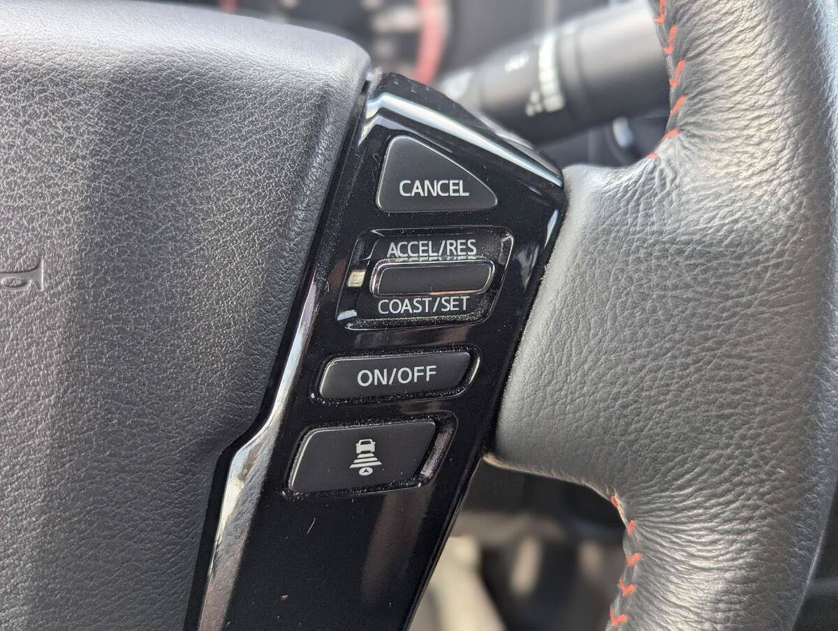 Used 2023 Nissan Frontier PRO-4X w/ Pro Convenience Package AWD/4WD image 36
