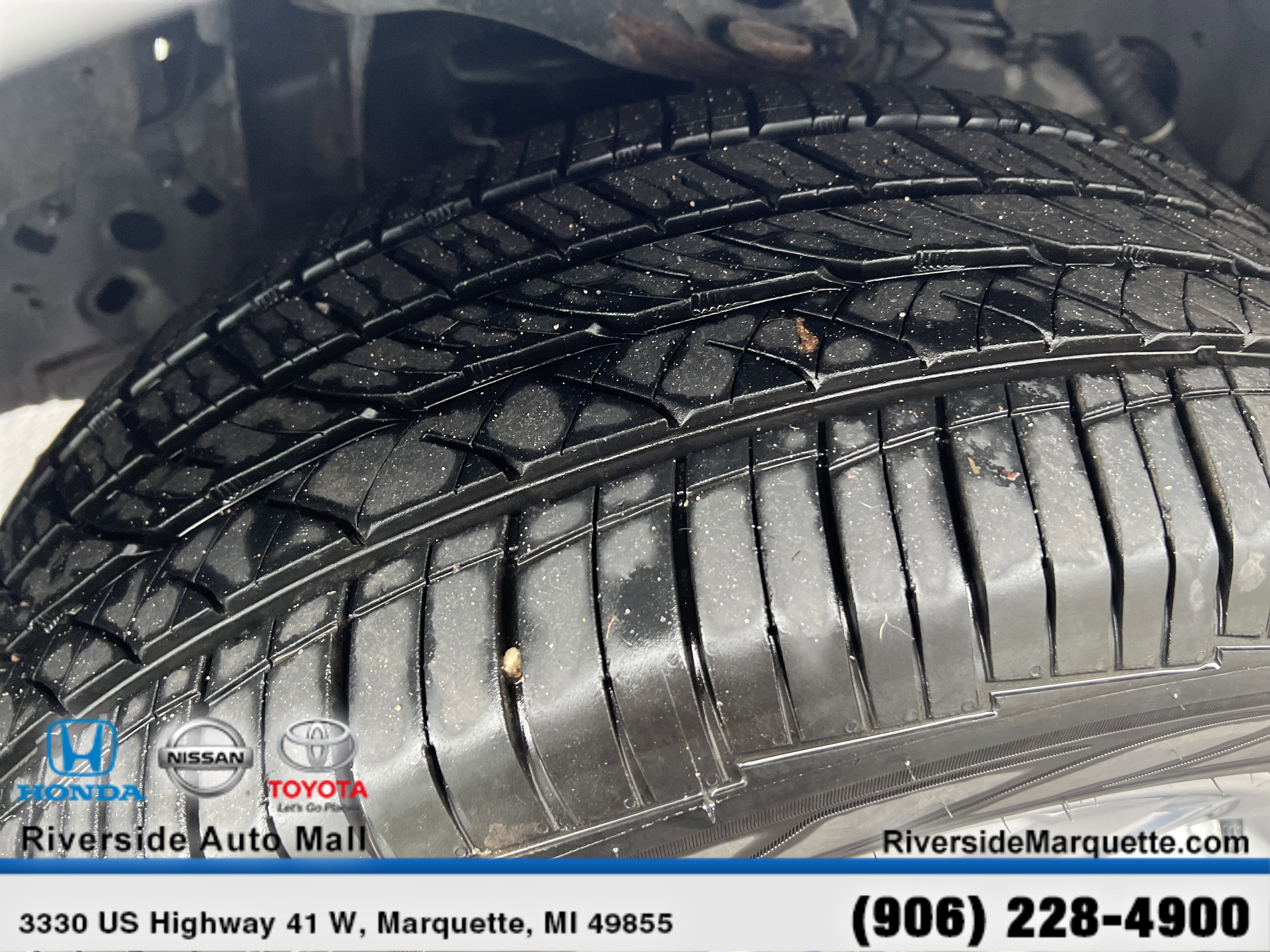 Used 2019 Ford F150 Lariat w/ Equipment Group 502A Luxury image 12