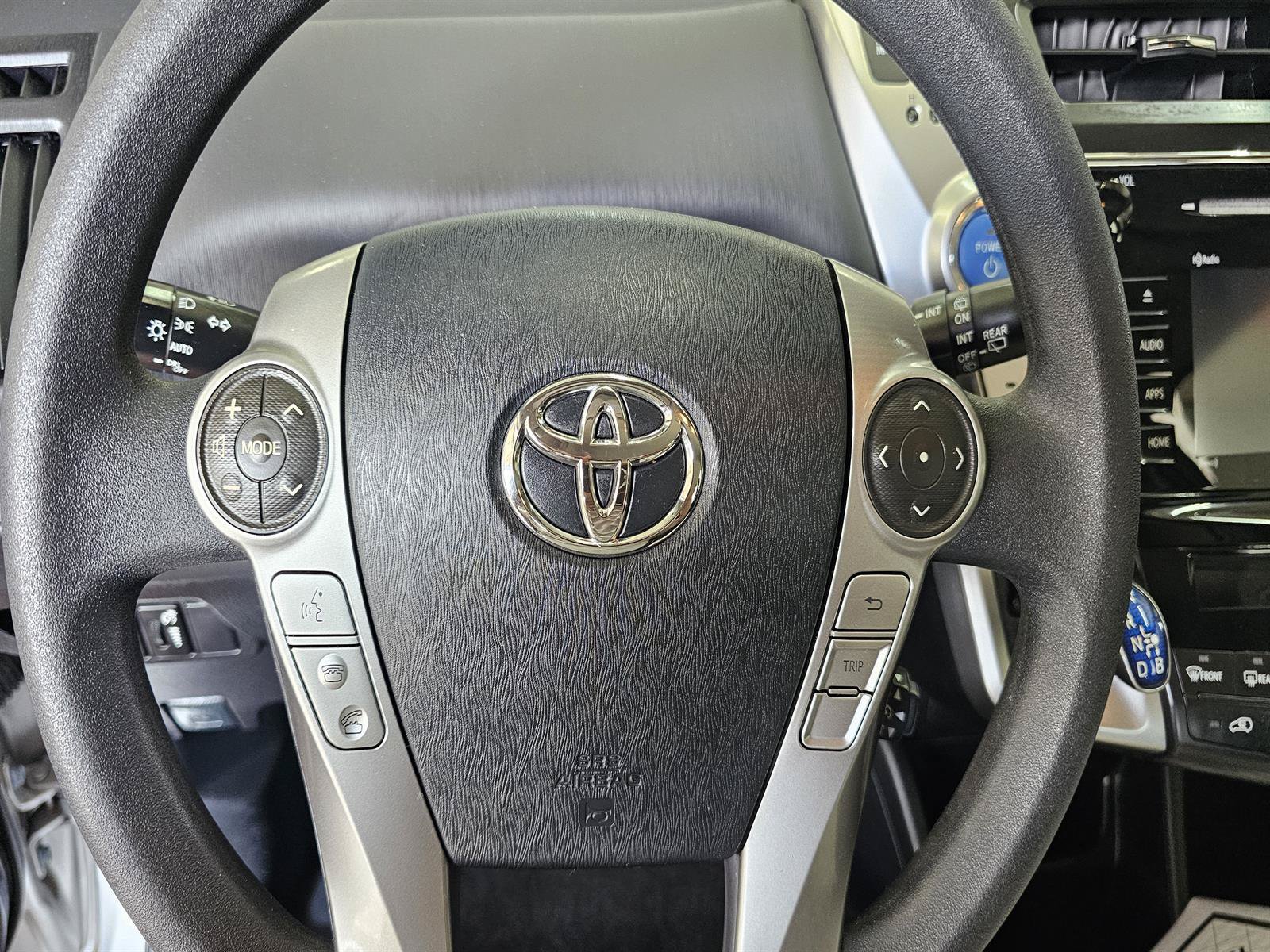 Used 2016 Toyota Prius V Three FWD image 22