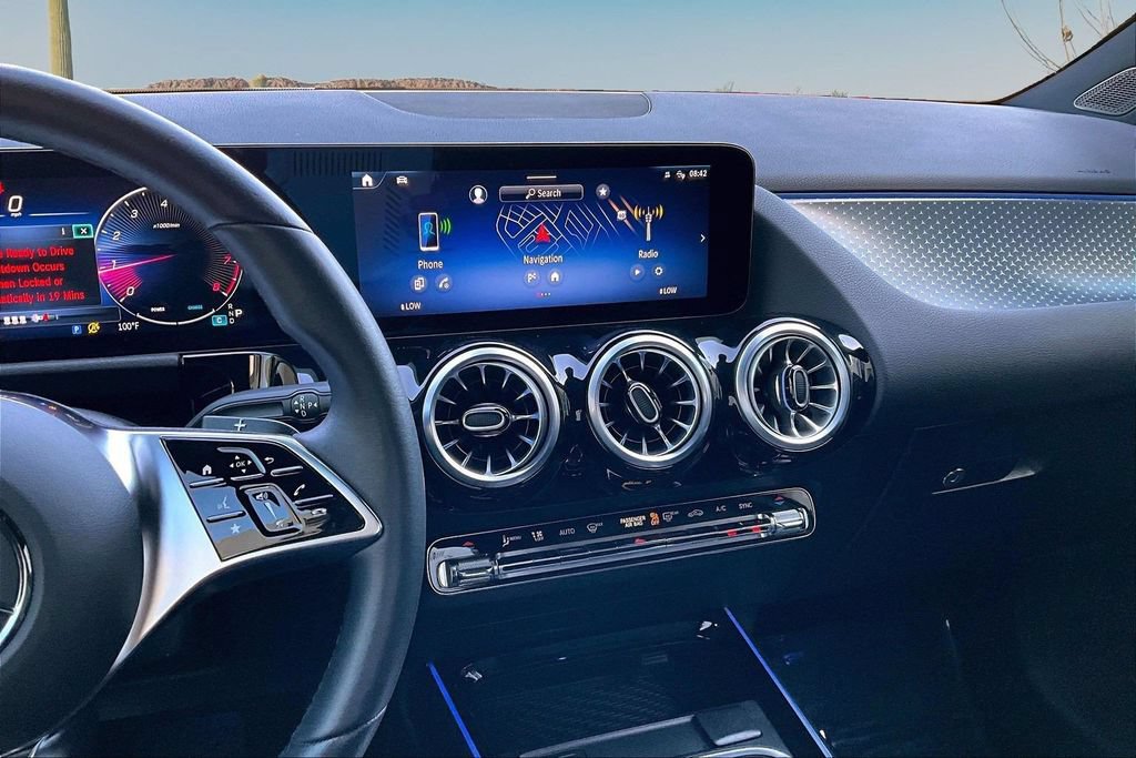 Used 2025 Mercedes-Benz GLA 250 image 6