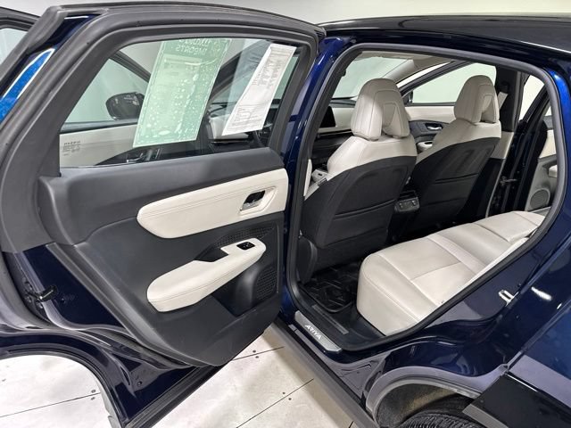 Used 2024 Nissan Ariya AWD image 23