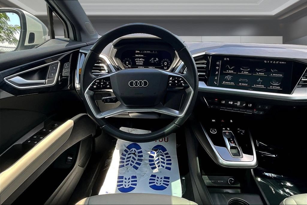 Used 2024 Audi Q4 e-tron Premium Plus AWD/4WD image 8