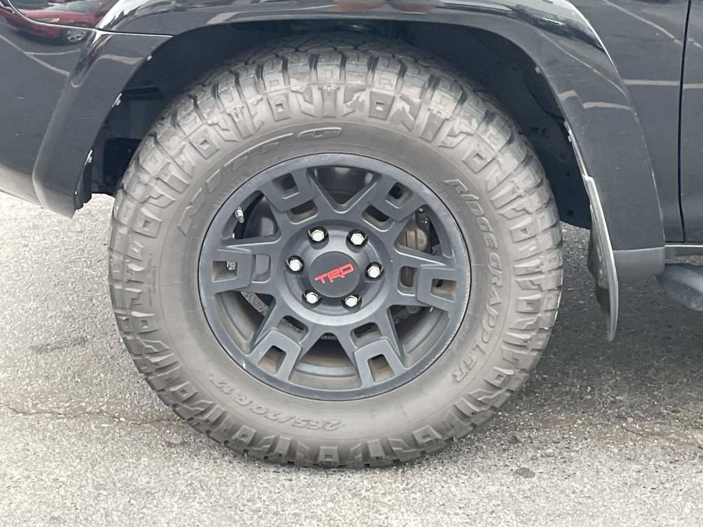 Used 2022 Toyota 4Runner SR5 RWD image 12