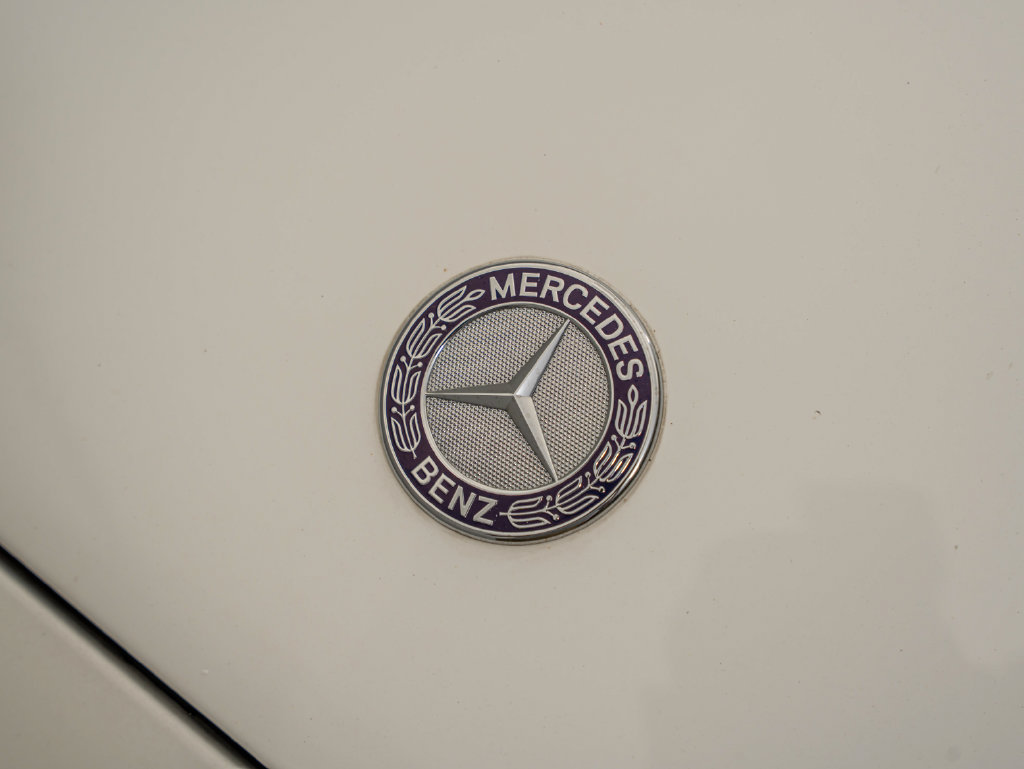 Used 2016 Mercedes-Benz E 350 4MATIC Sedan image 17