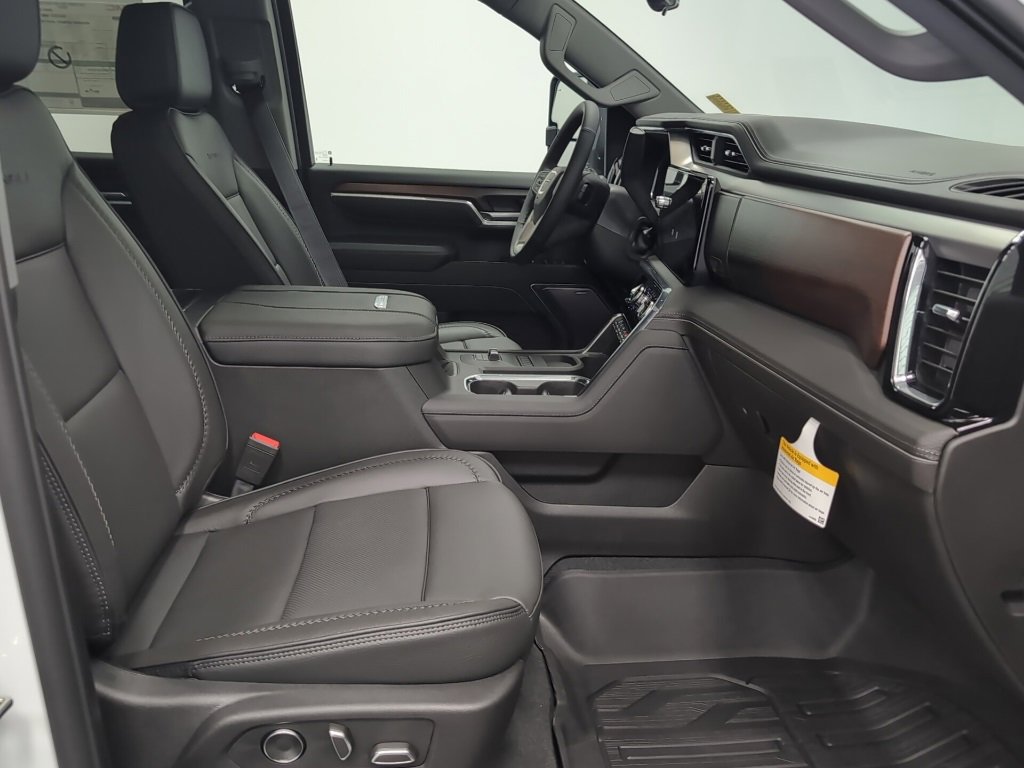 New 2025 GMC Sierra 2500 Denali w/ Denali Reserve Package image 33